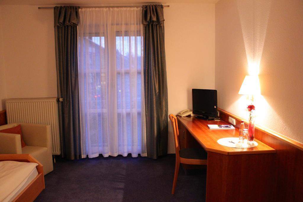 Hotel Gasthaus Bock Reichenbach an der Fils Rum bild